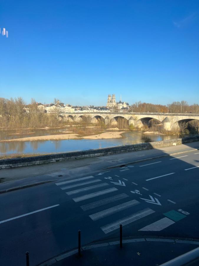 Cosy Loire, T2 Neuf, Front De Loire ,vue Cathedrale,5min A Pied Centre Et Parking Prive Apartment Orléans